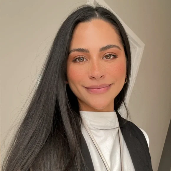 Meet the Posher - Picture 1 of 1